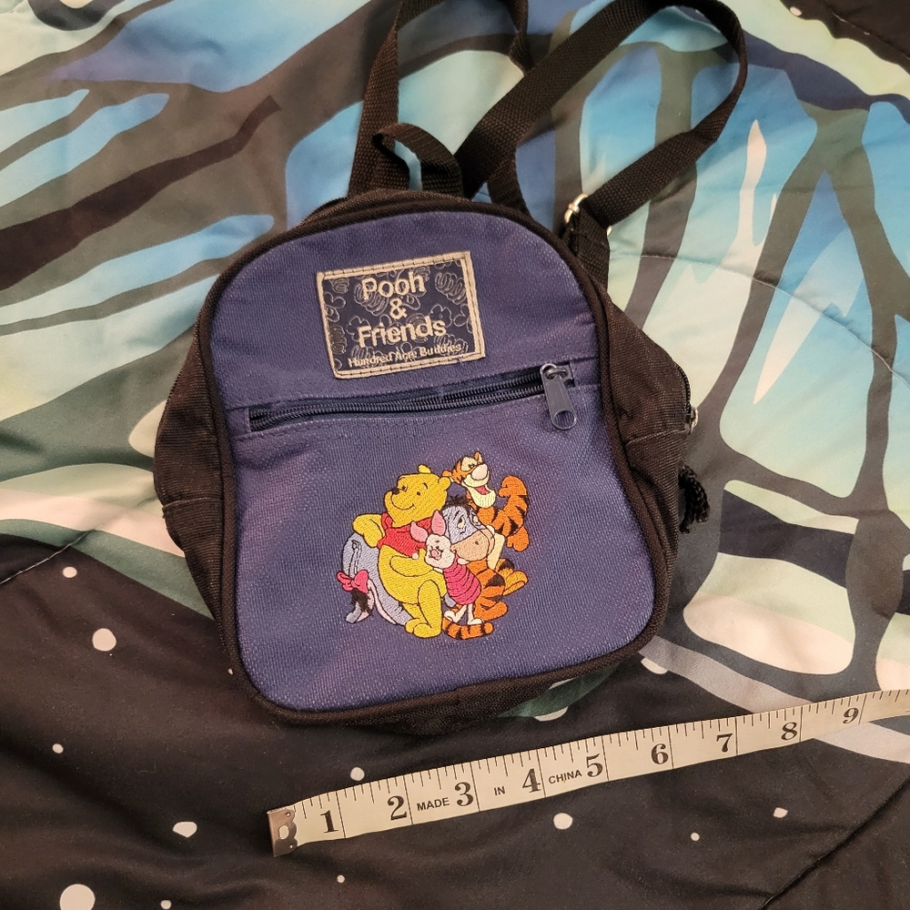 Small Pooh & Friends Backpack, Cute & Collectible - Picture 8 of 9